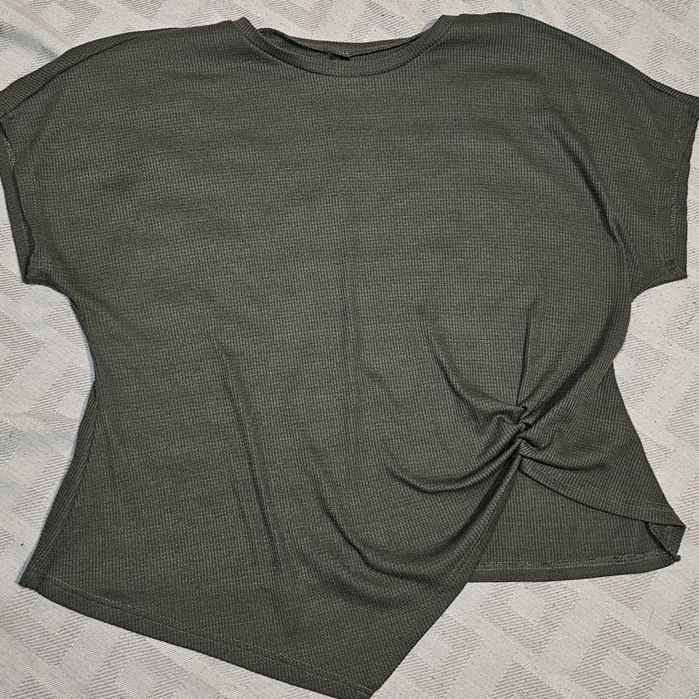 SHEIN Green Asymmetrical Tie Front Short Sleeve Tee